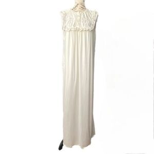 Vintage Gilead Made in USA Elegant Cream Sleeveless Long Nightgown in Size Small